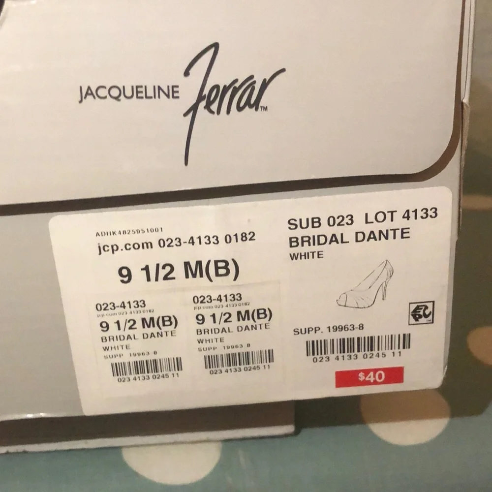 Jacqueline Ferrar White Bridal Dante Pumps - Picture 7 of 7